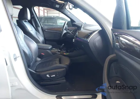 2018 BMW X3 xDrivem40I из США, поврежденный, VIN 5UXTR9C52JLD74898